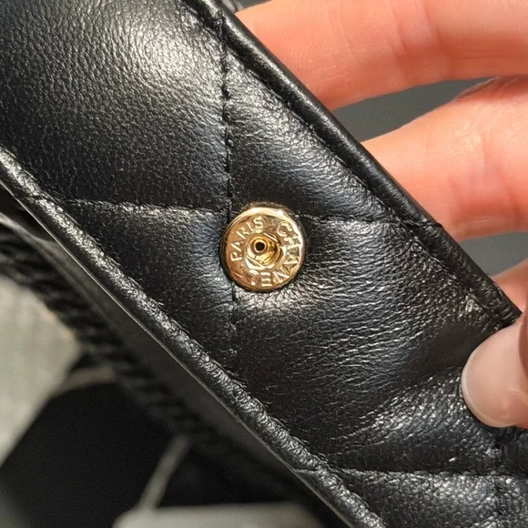 CHANEL BLACK MINI HOBO MESH POUCH RUNWAY RARE NEW - Picture 9 of 13